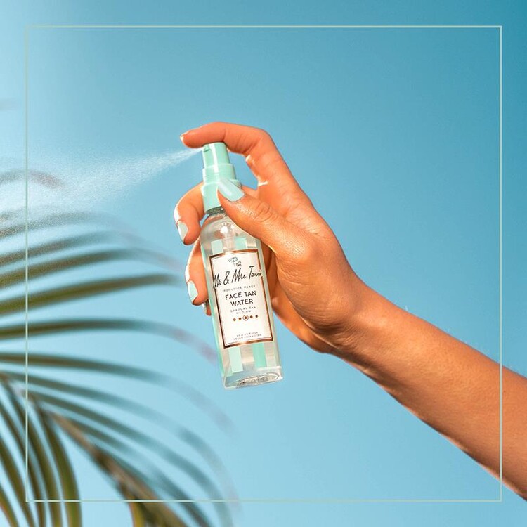 Mr & Mrs Tannie Bronzlaştırıcı Yüz Suyu 75ml
